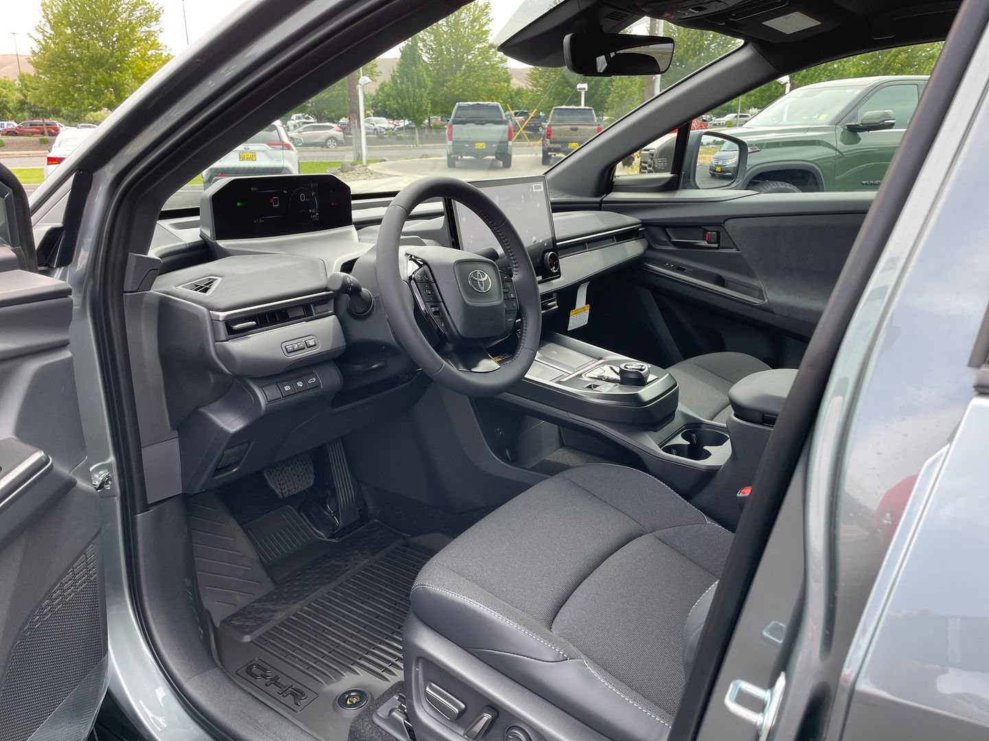 New 2026 Toyota C-HR AWD/4WD image 9
