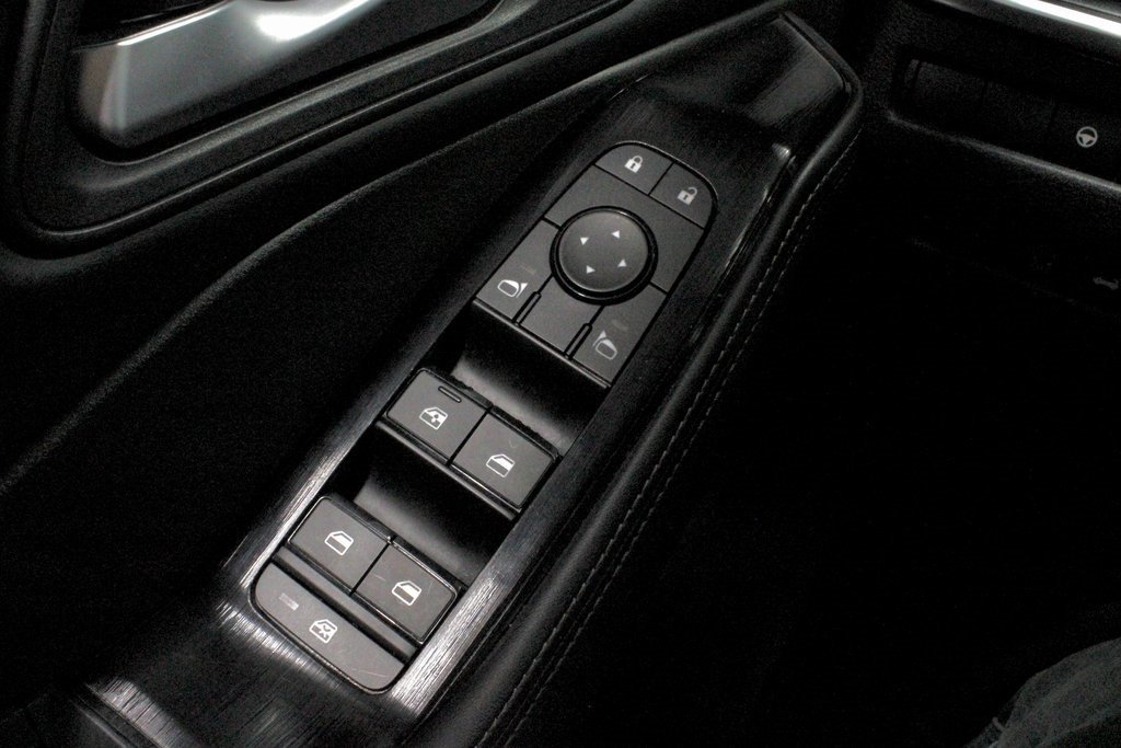 Certified 2024 Nissan Rogue SV image 28