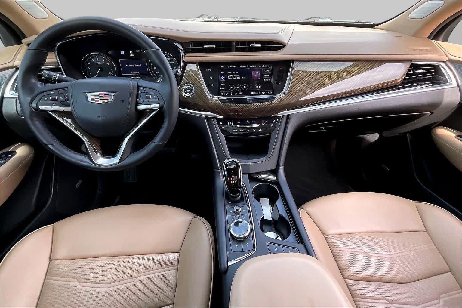 Used 2021 Cadillac XT6 Premium Luxury w/ Platinum Package FWD image 13