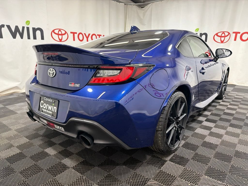 Used 2025 Toyota GR86 Premium RWD image 8