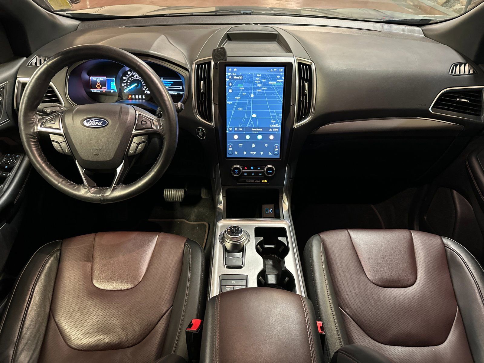 Used 2022 Ford Edge Titanium w/ Equipment Group 301A AWD/4WD image 12