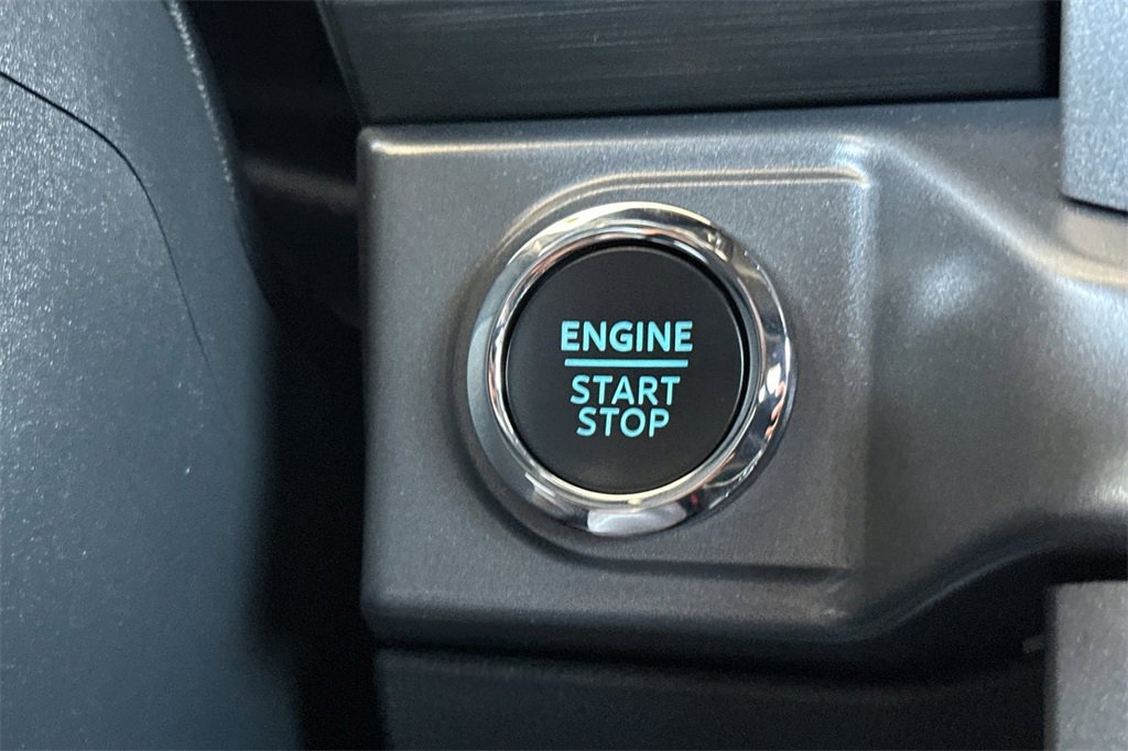 New 2025 Ford F150 XLT w/ Equipment Group 302A MID image 19