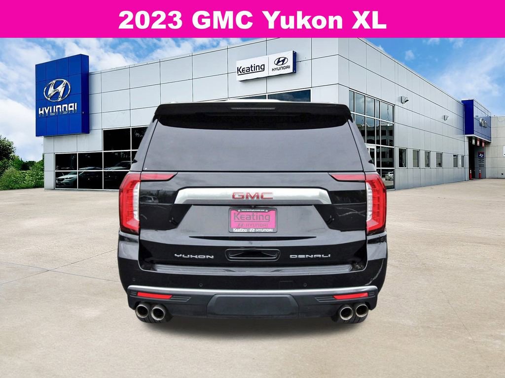 Used 2023 GMC Yukon XL Denali AWD/4WD image 5