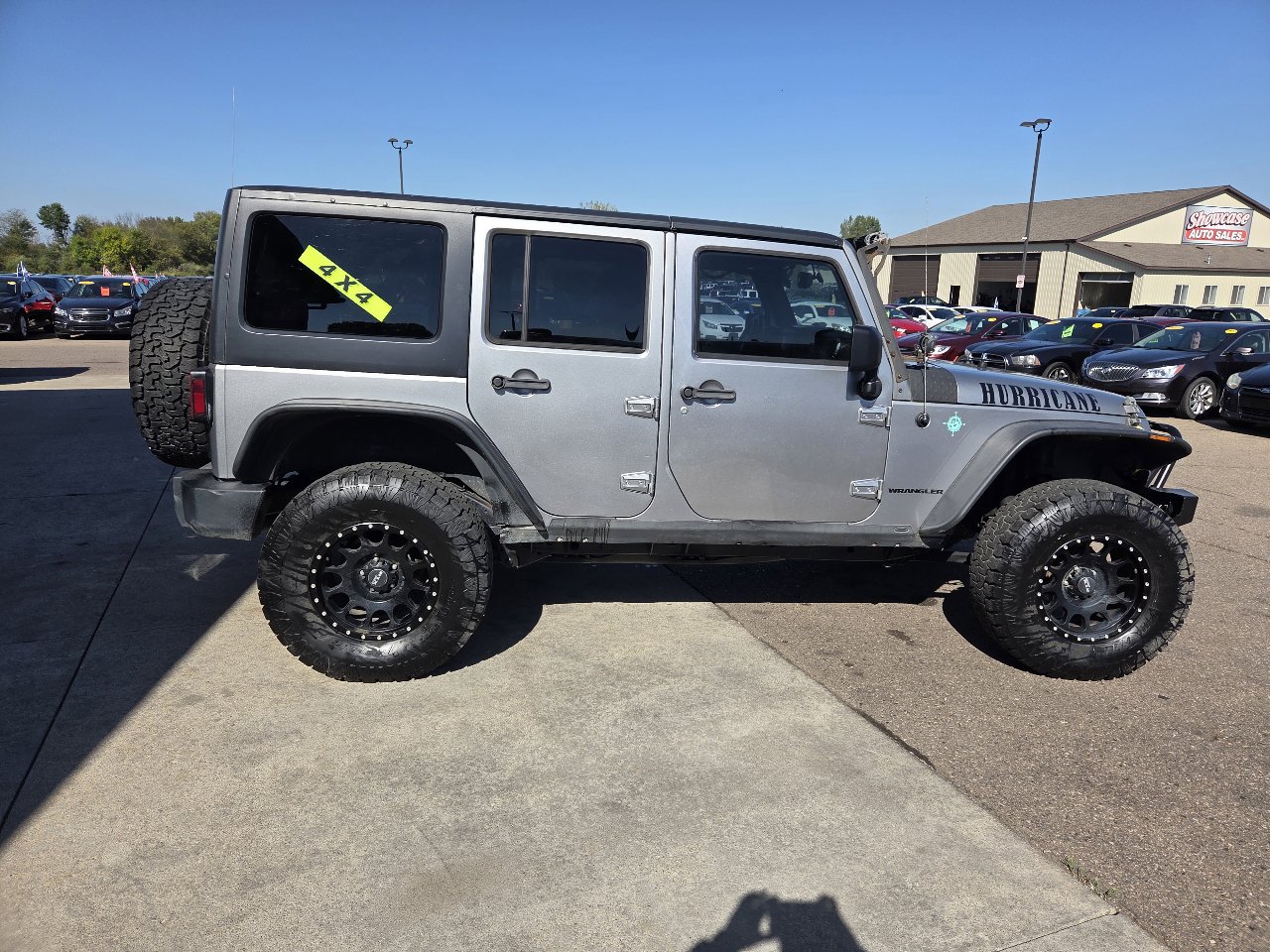 Used 2014 Jeep Wrangler Unlimited Sahara w/ Dual Top Group image 4