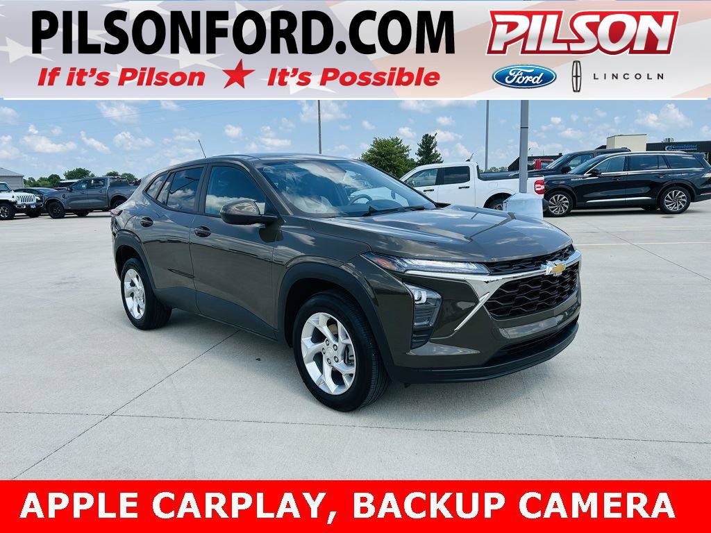 Used 2024 Chevrolet Trax LS w/ LS Convenience Package
