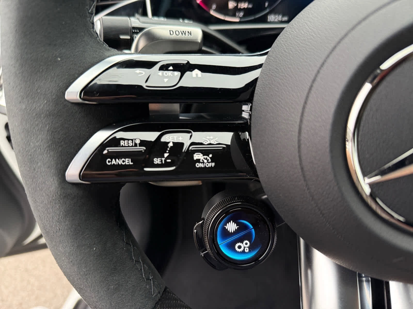 New 2026 Mercedes-Benz E 53 AMG e 4MATIC Sedan image 21
