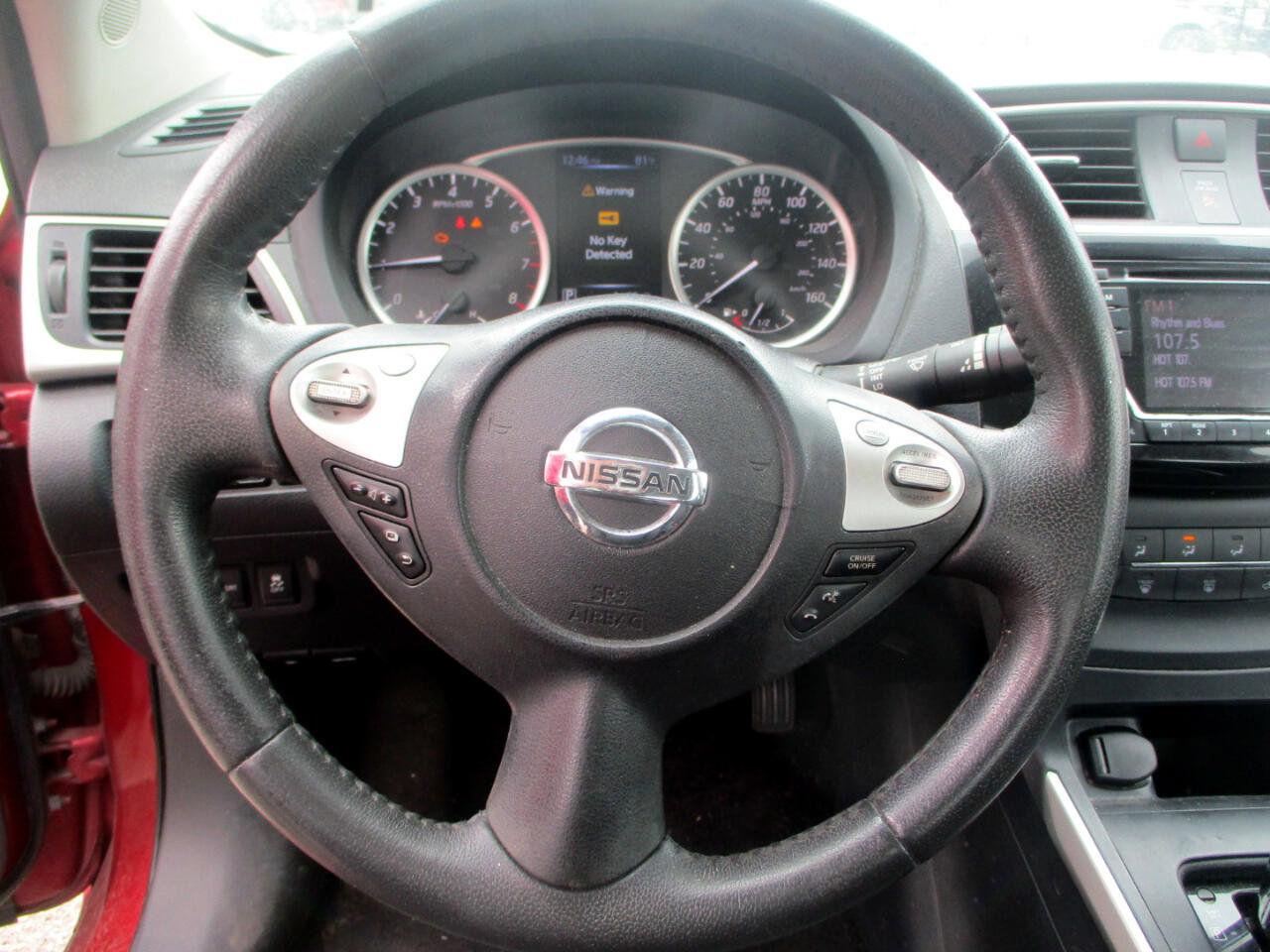 Used 2016 Nissan Sentra SV image 12