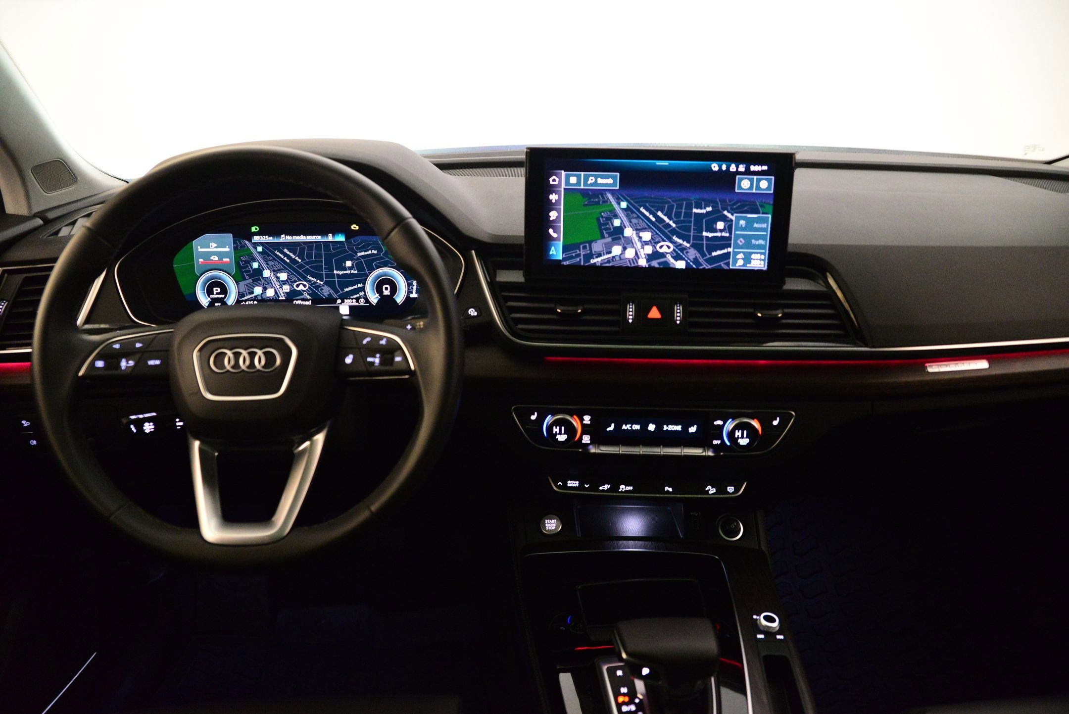 Certified 2025 Audi Q5 e Premium Plus image 4