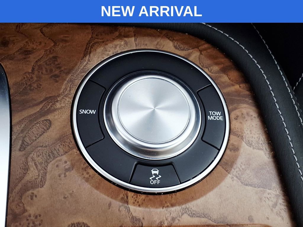 Used 2022 Nissan Armada SL w/ Captain's Chairs Package image 22