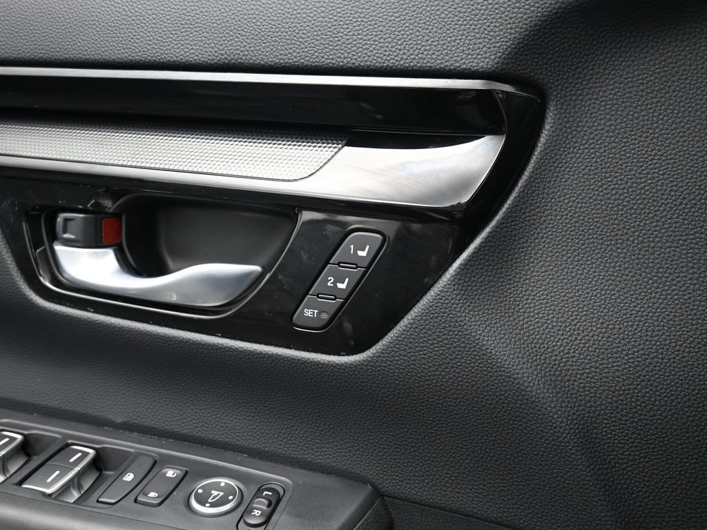 Certified 2025 Honda CR-V EX-L image 32
