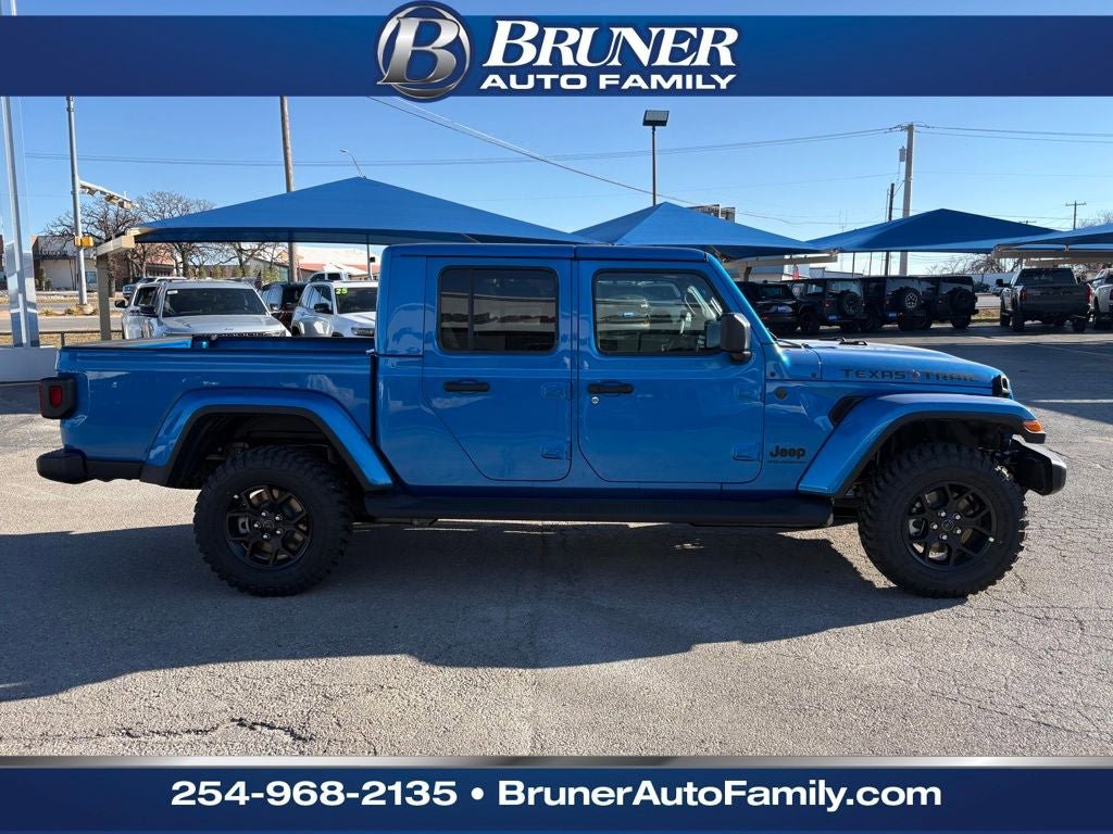 New 2026 Jeep Gladiator Sport AWD/4WD image 4