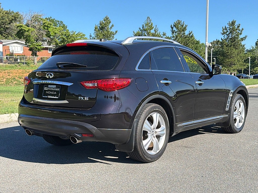 Used 2011 INFINITI FX35 AWD w/ Premium Pkg image 3