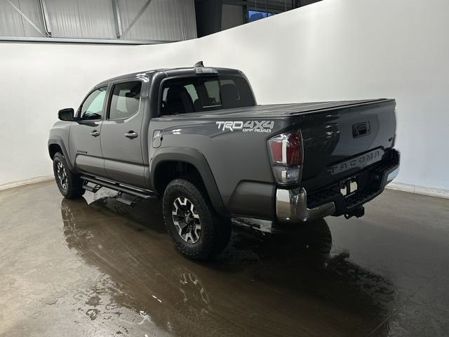 Used 2022 Toyota Tacoma TRD Off-Road image 30