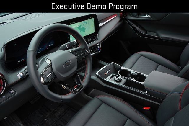 Used 2026 Chevrolet Equinox RS w/ Convenience Package III FWD image 2