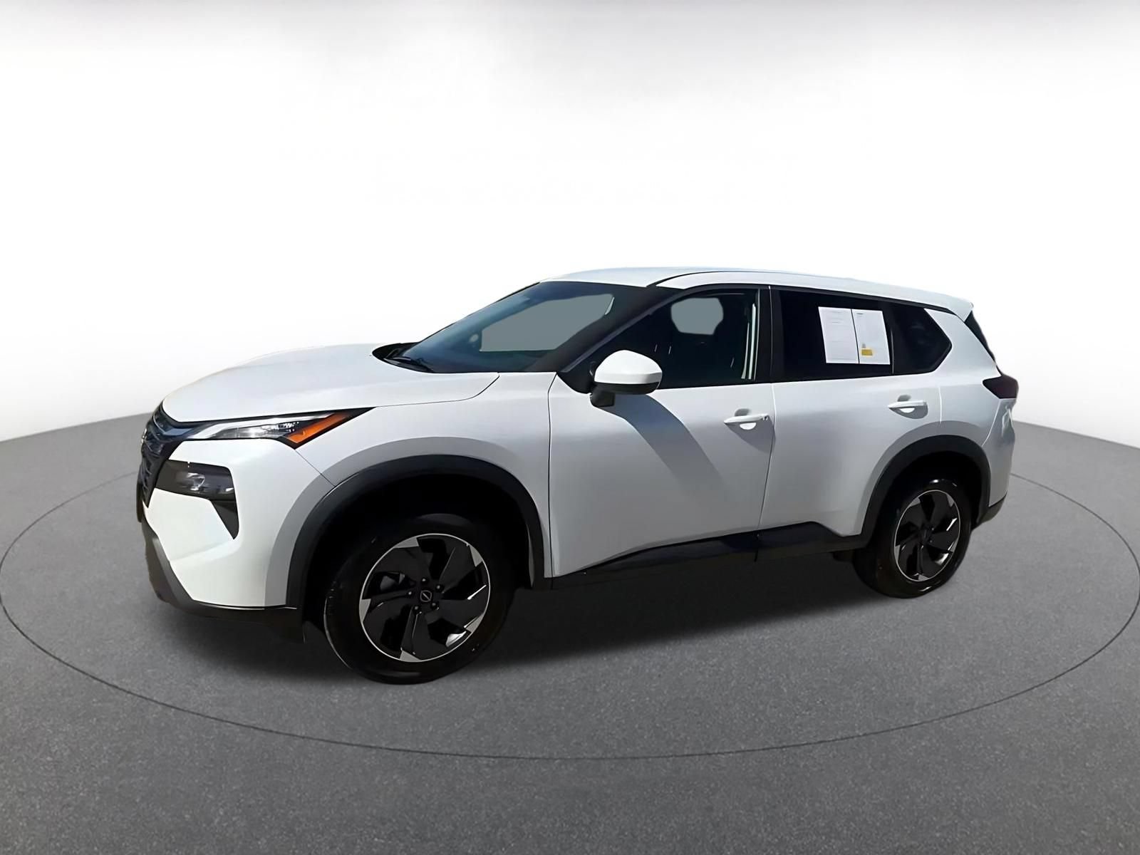 Used 2025 Nissan Rogue SV FWD image 7