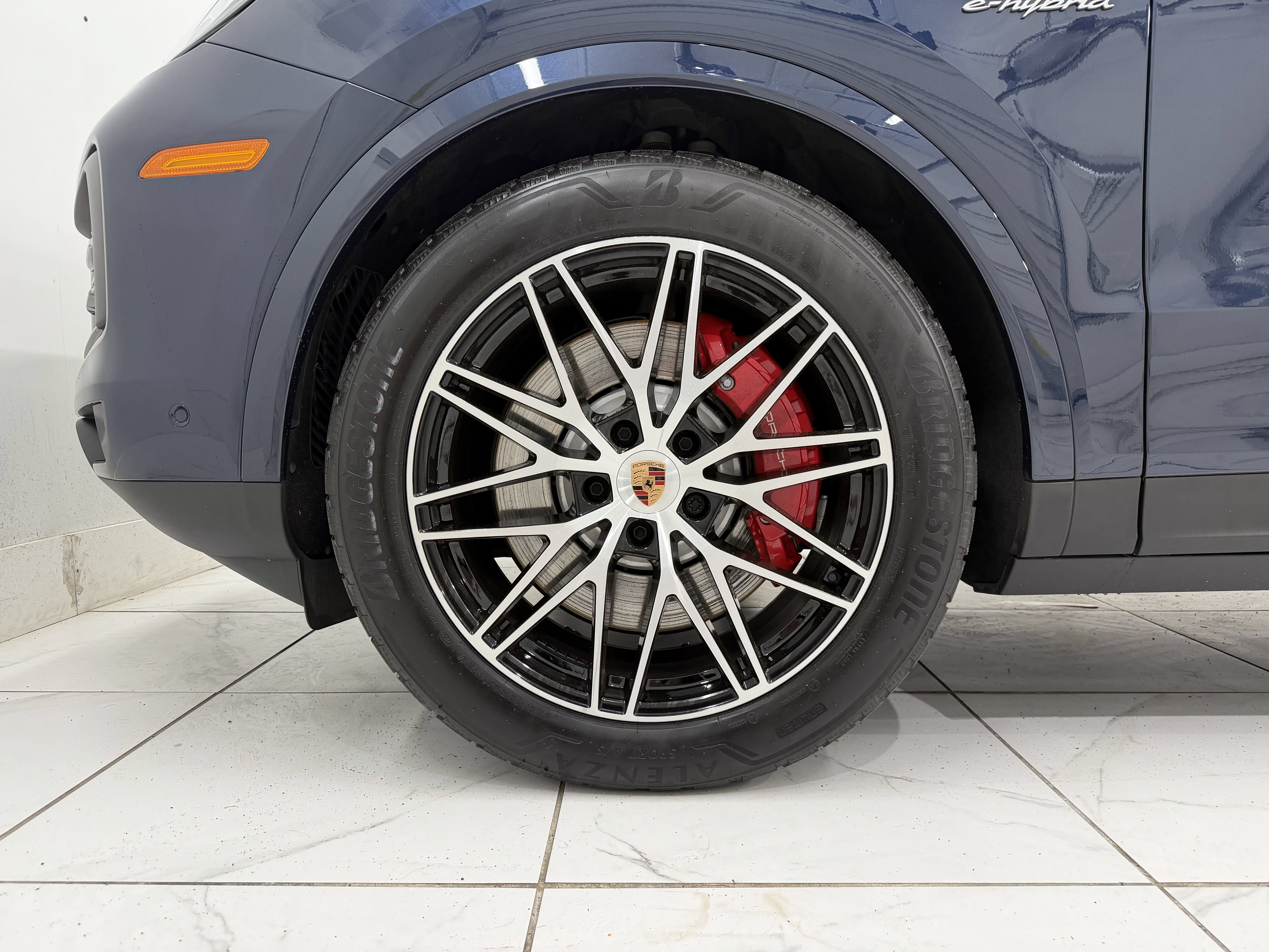 Certified 2026 Porsche Cayenne S AWD/4WD image 16