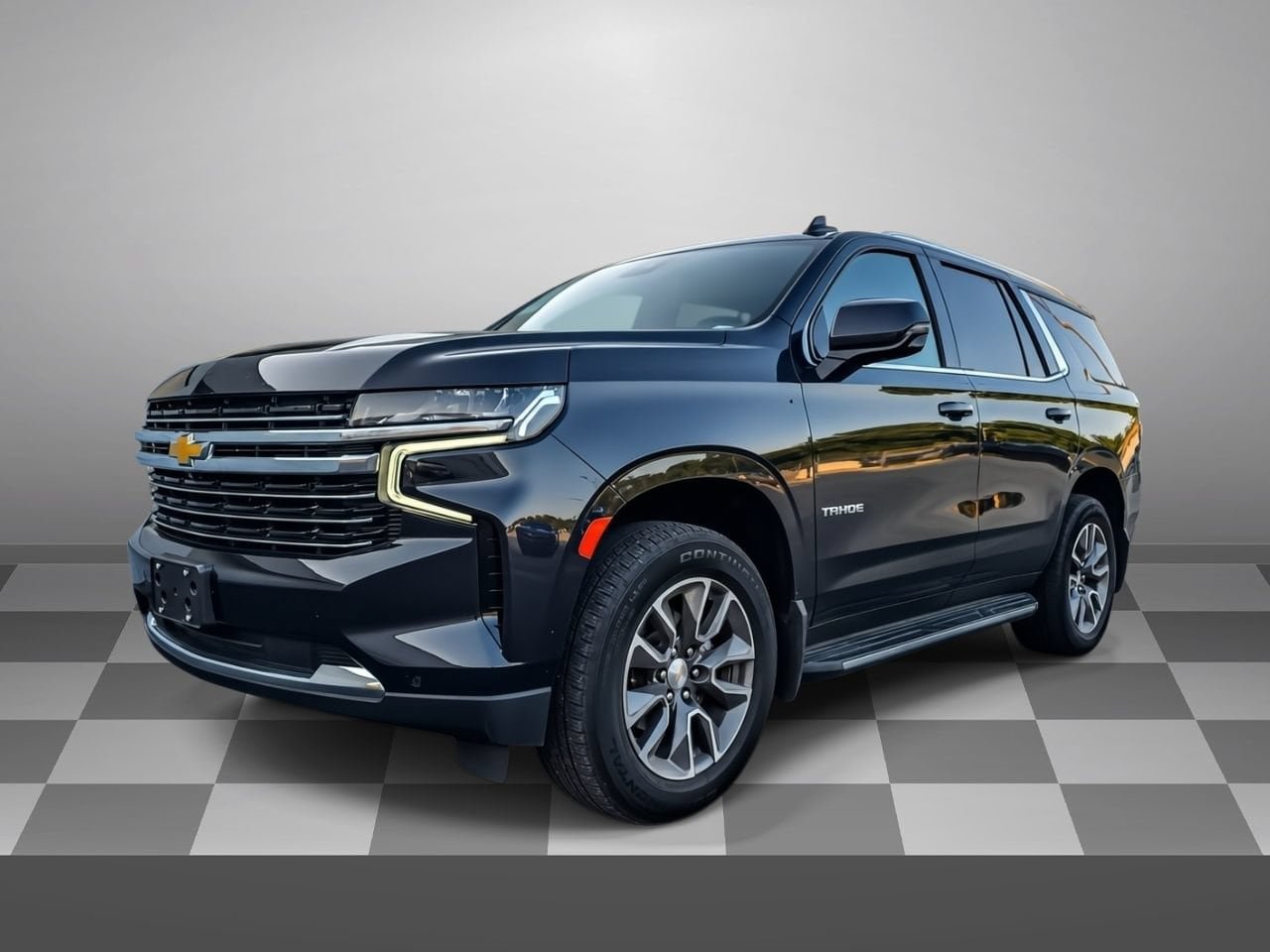 Used 2023 Chevrolet Tahoe LT w/ LT Signature Plus Package AWD/4WD image 3