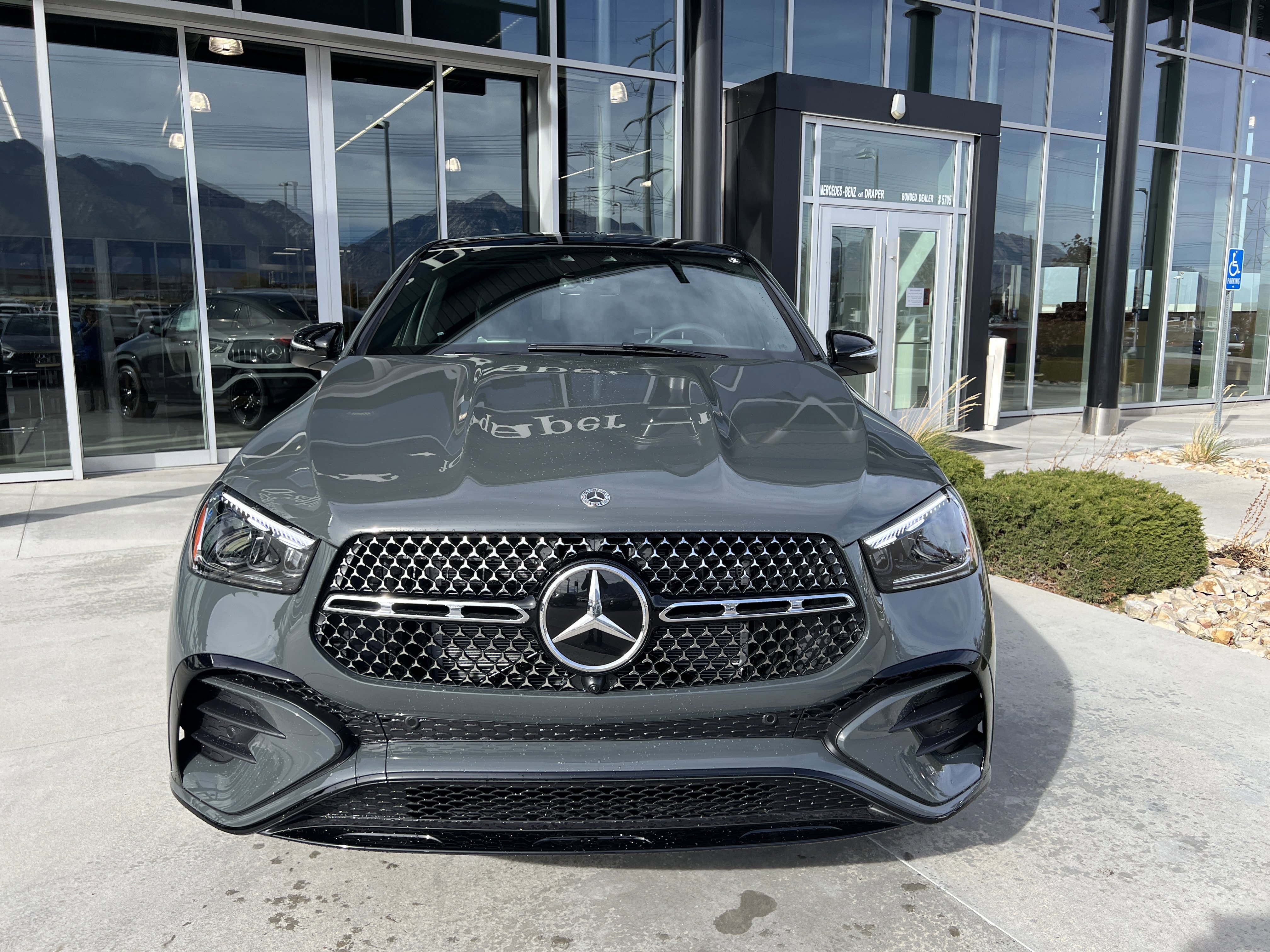 New 2026 Mercedes-Benz GLE 450 4MATIC Coupe image 2