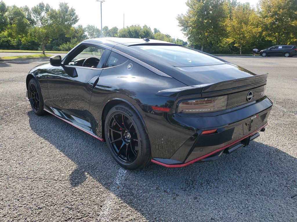 New 2027 Nissan Z Performance RWD image 3