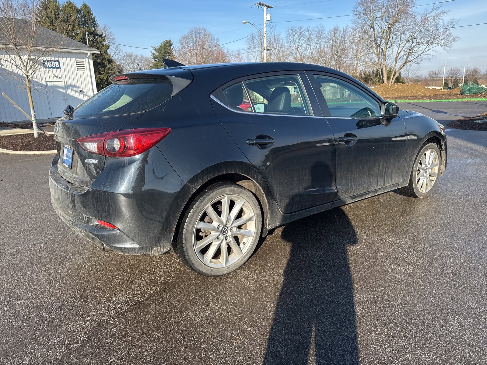 Used 2017 MAZDA MAZDA3 Grand Touring image 6