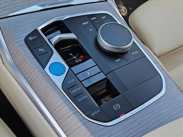 Used 2025 BMW i4 eDrive40 image 12