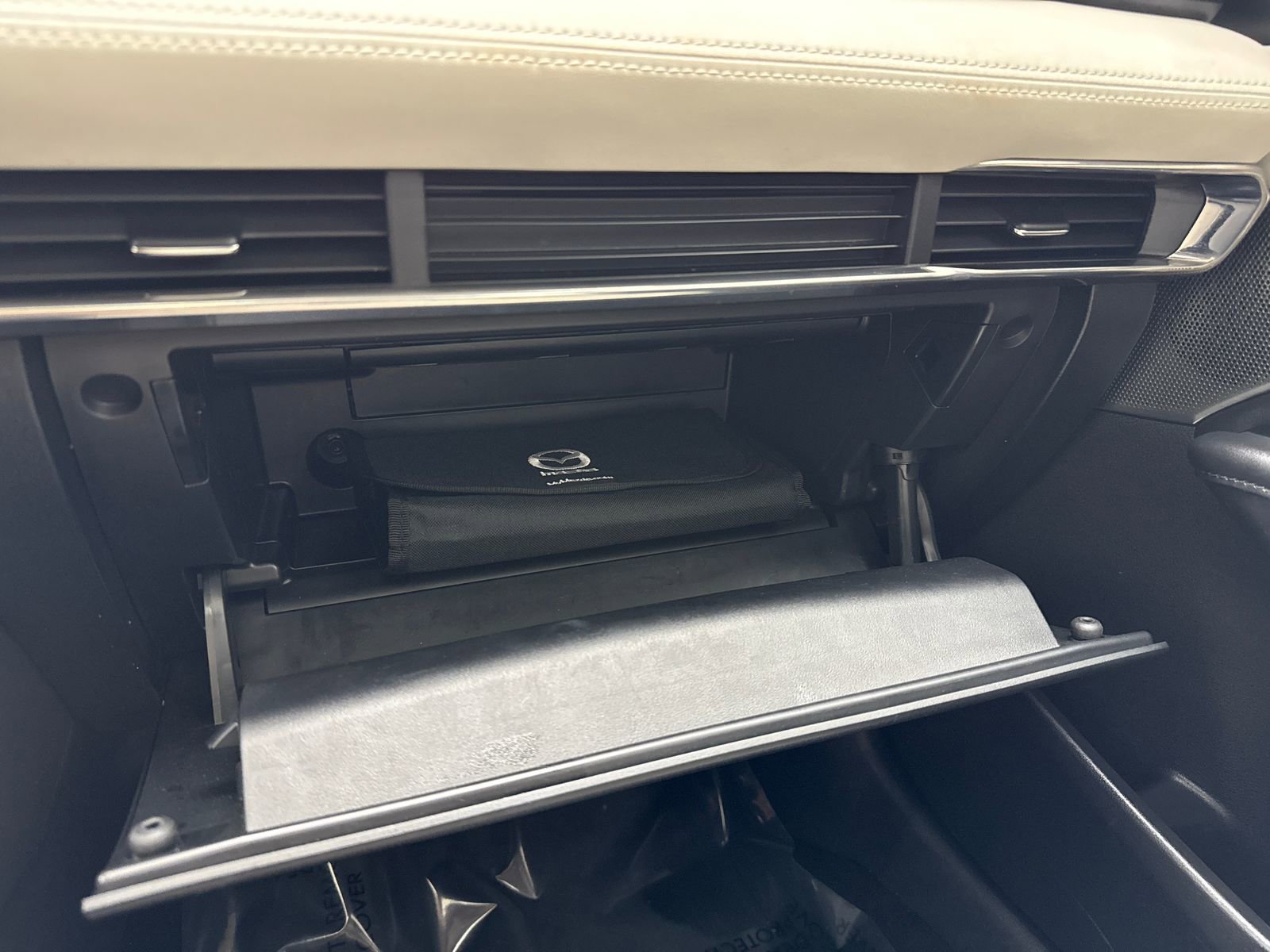 Used 2020 MAZDA MAZDA3 AWD Sedan w/ Premium Package image 31