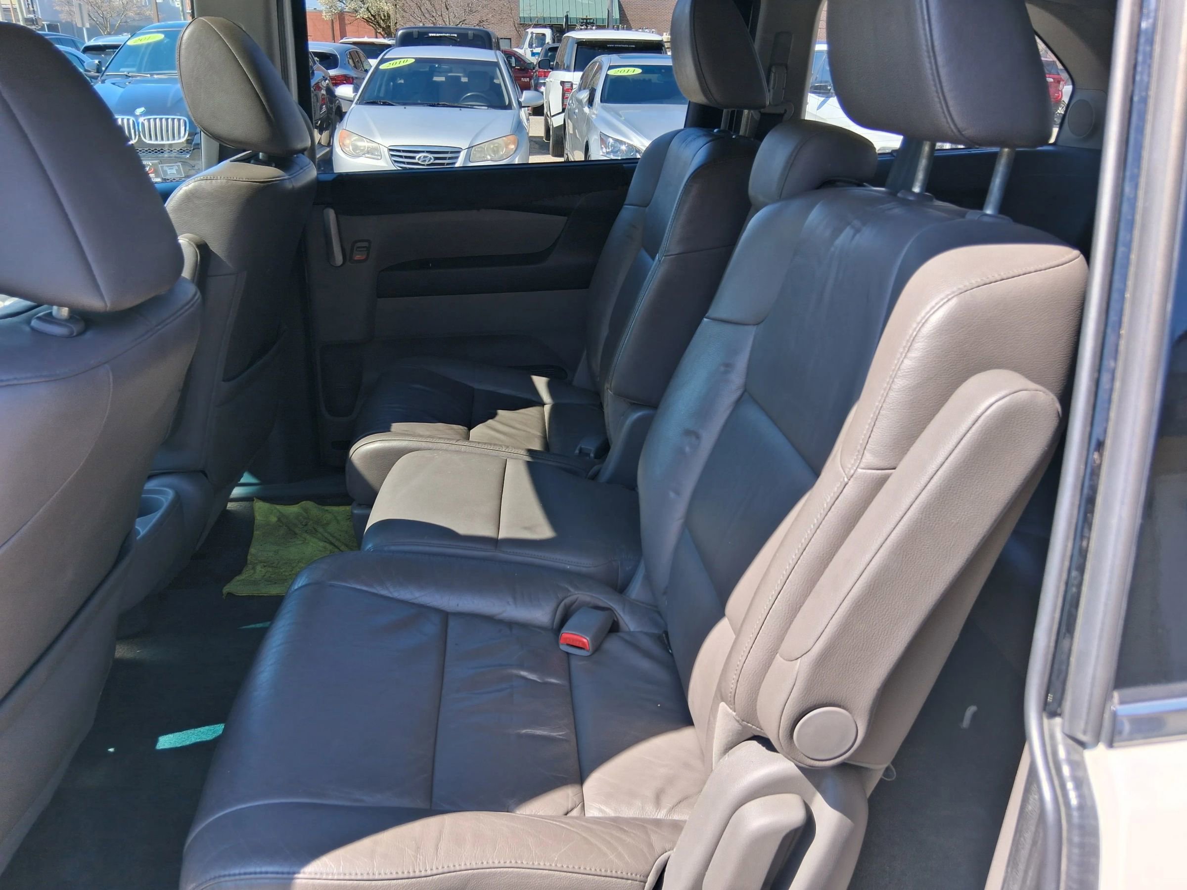 Used 2012 Honda Odyssey Touring Elite image 19