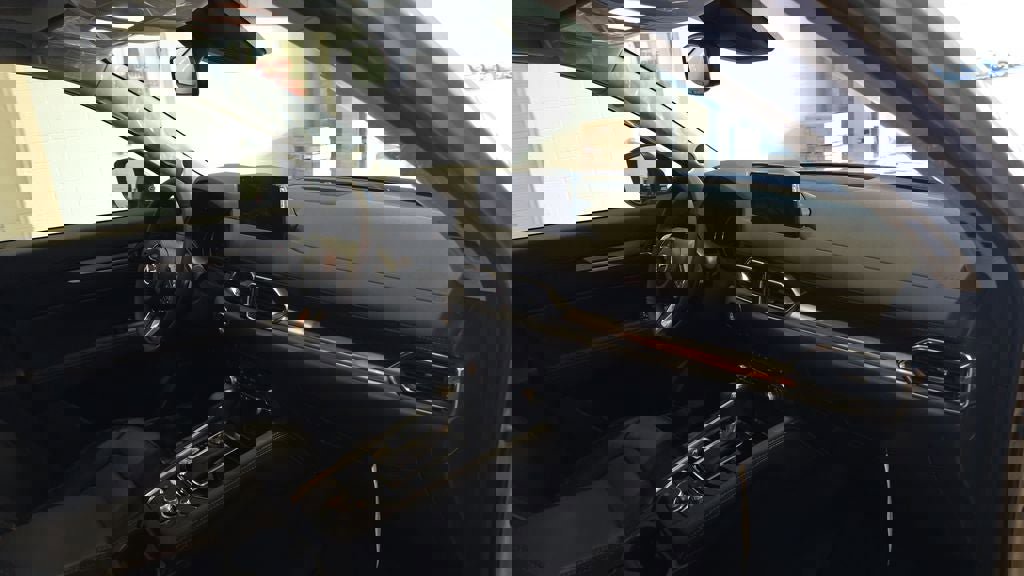 New 2025 MAZDA CX-5 AWD 2.5 S w/ Premium Plus Pkg image 18