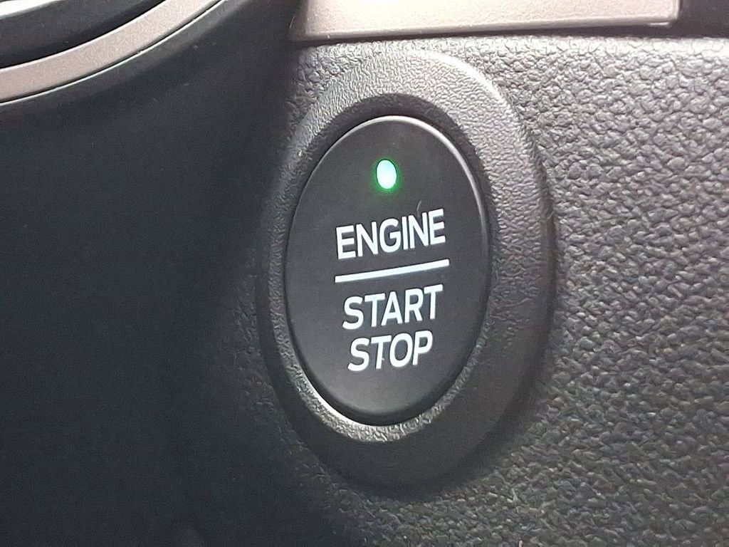 Certified 2022 Ford Escape SE w/ Cold Weather Package image 27