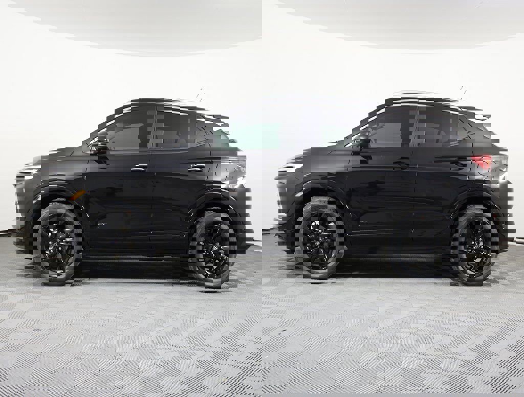 New 2026 Buick Encore GX Sport Touring w/ Comfort Package image 6