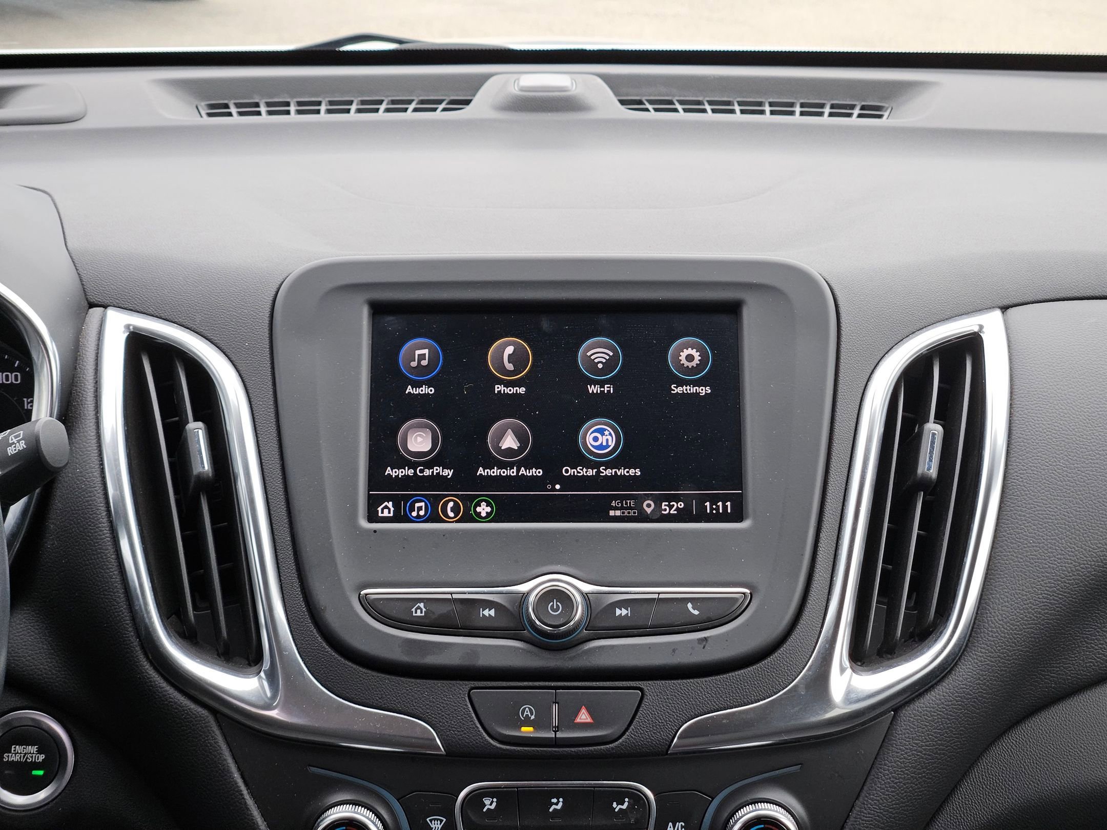 Used 2024 Chevrolet Equinox LT image 17