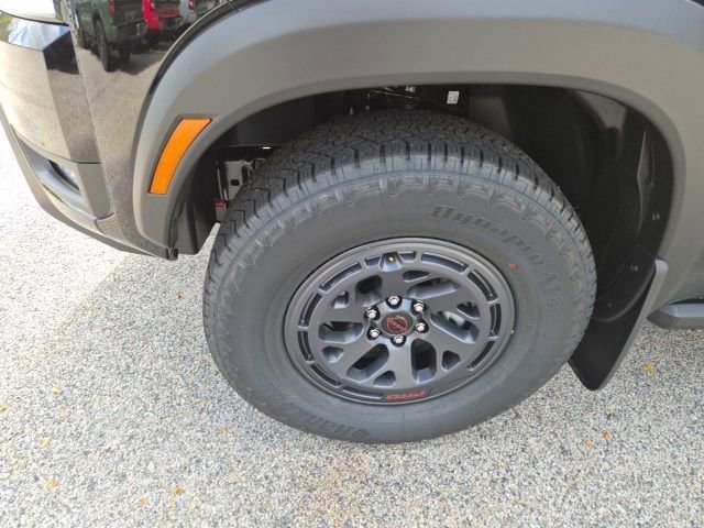 New 2026 Nissan Frontier PRO-4X w/ Pro-4x Convenience Package image 6