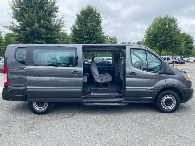 Used 2017 Ford Transit 350 XL RWD image 6
