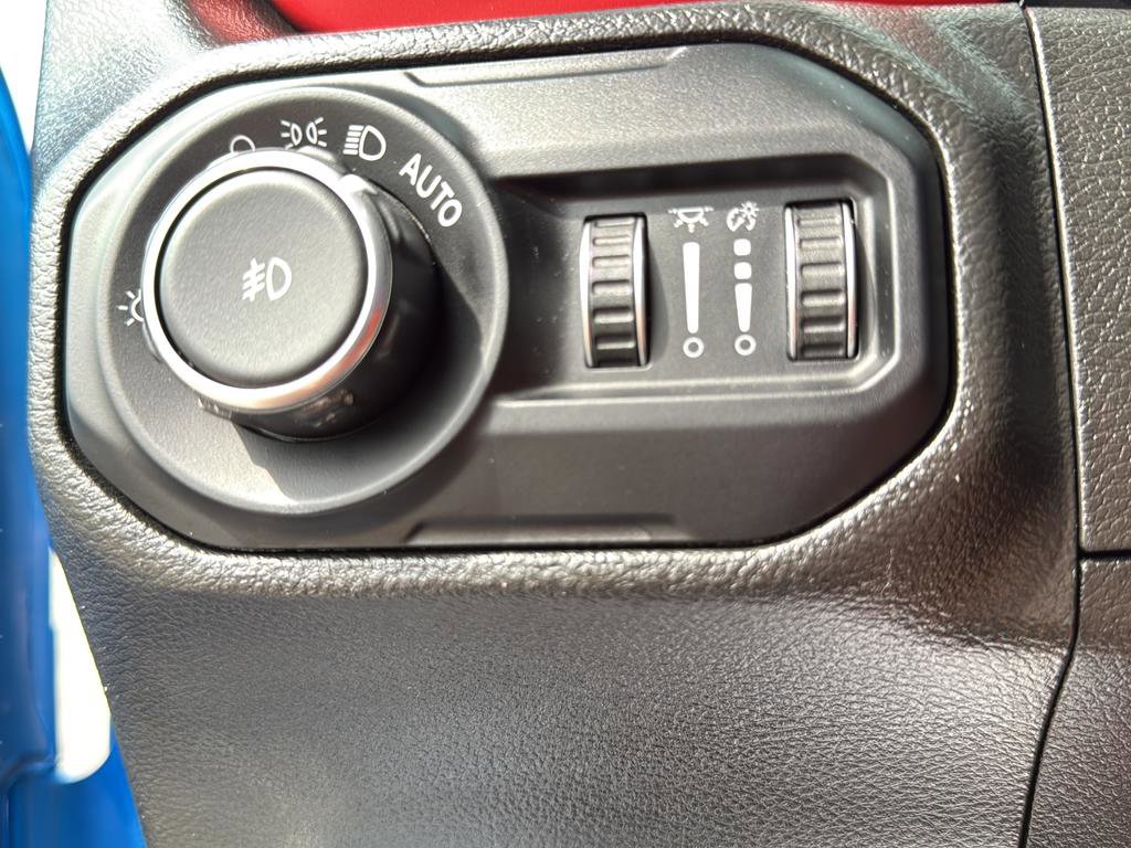 Used 2022 Jeep Wrangler Unlimited Rubicon AWD/4WD image 22