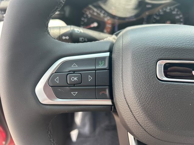 New 2025 Jeep Compass Latitude w/ Sun & Sound Group image 18