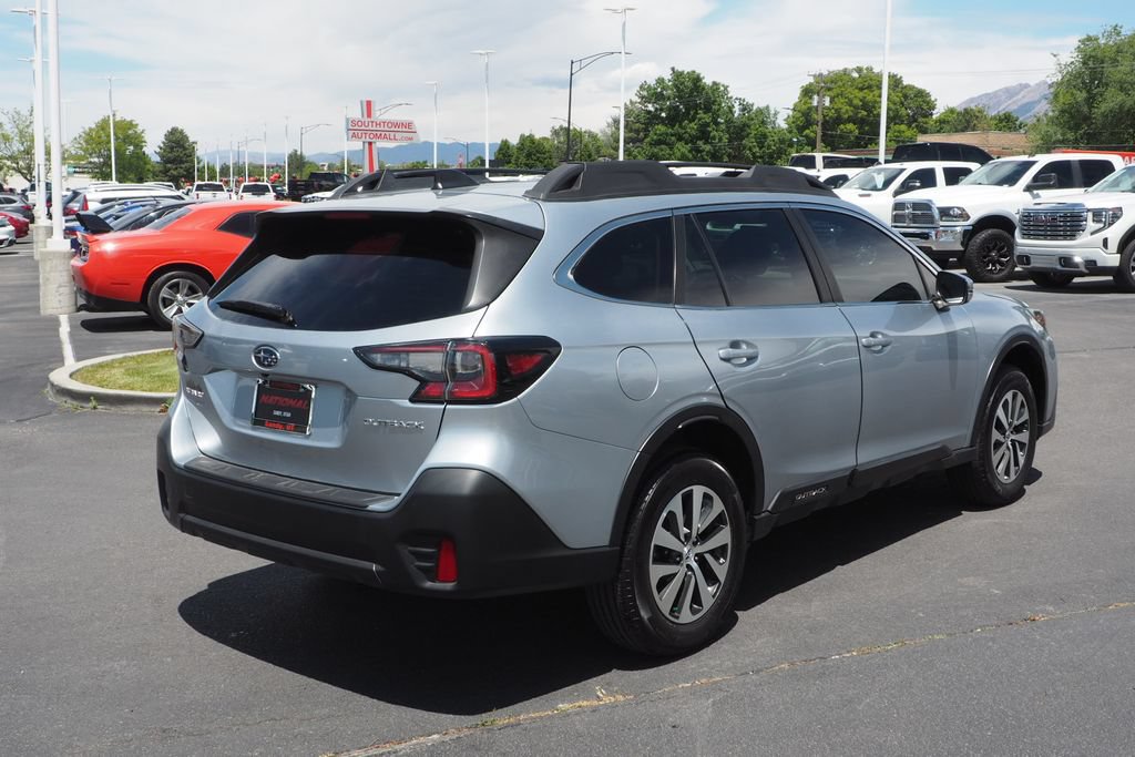 Used 2021 Subaru Outback Premium AWD/4WD image 7