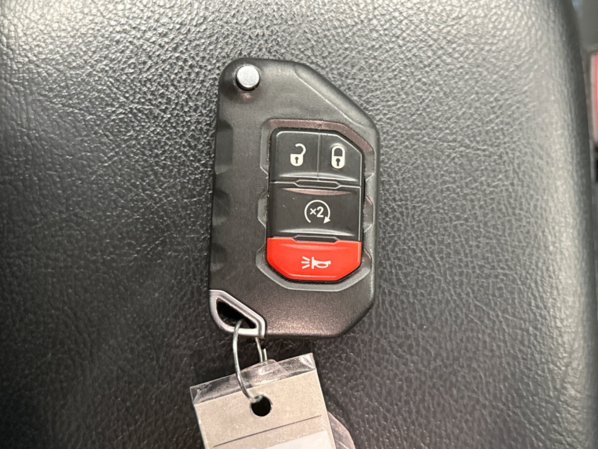 Used 2021 Jeep Wrangler Unlimited Rubicon 4xe w/ Cold Weather Group AWD/4WD image 17