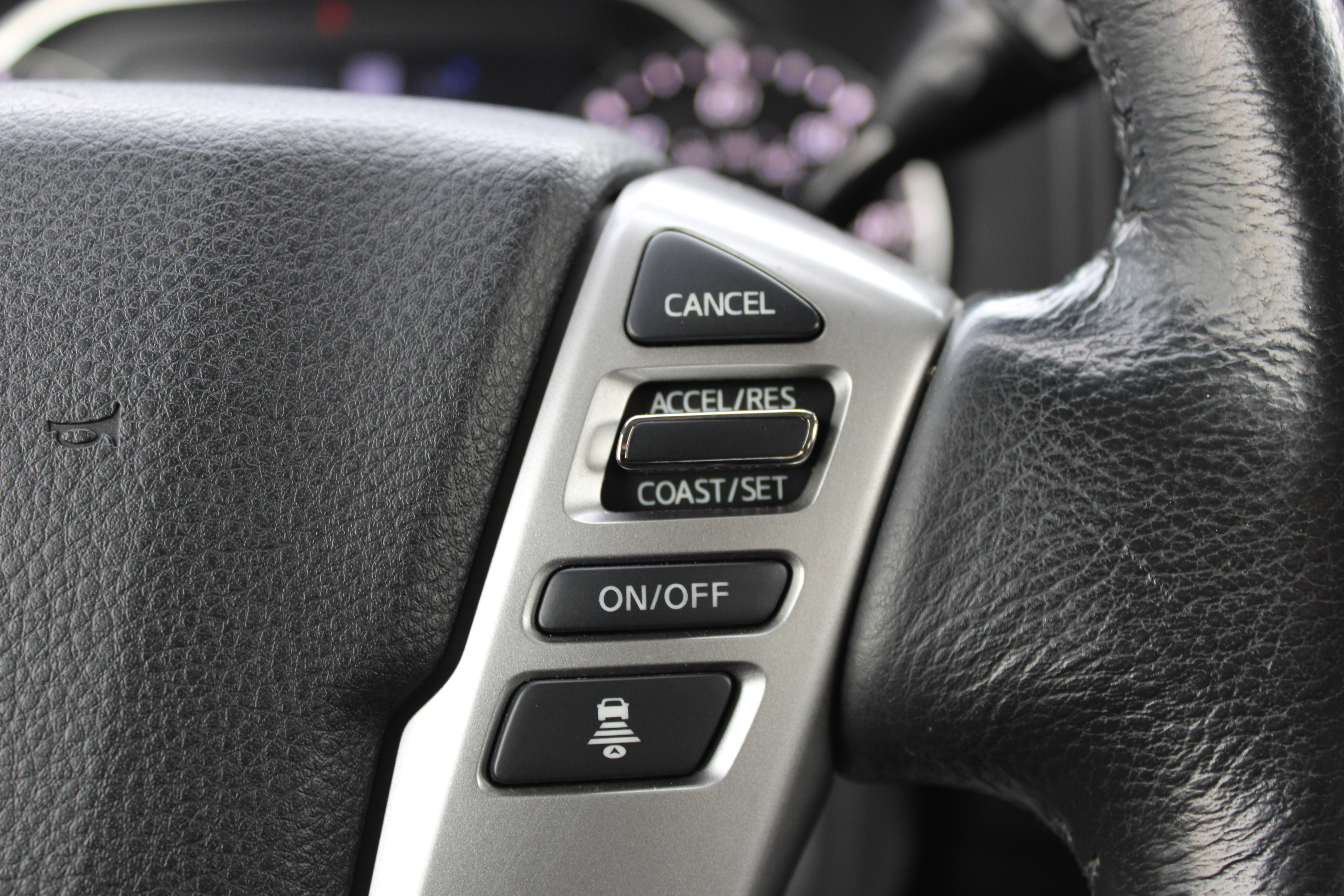 Certified 2022 Nissan Titan SV w/ SV Convenience Package image 29