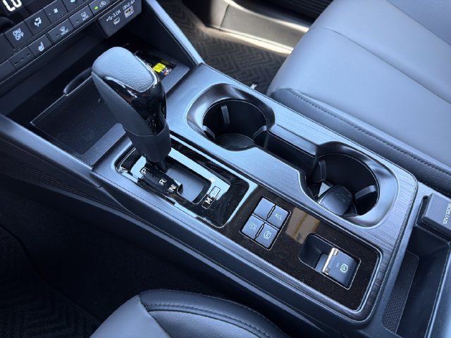 New 2026 Subaru Outback Limited AWD/4WD image 15