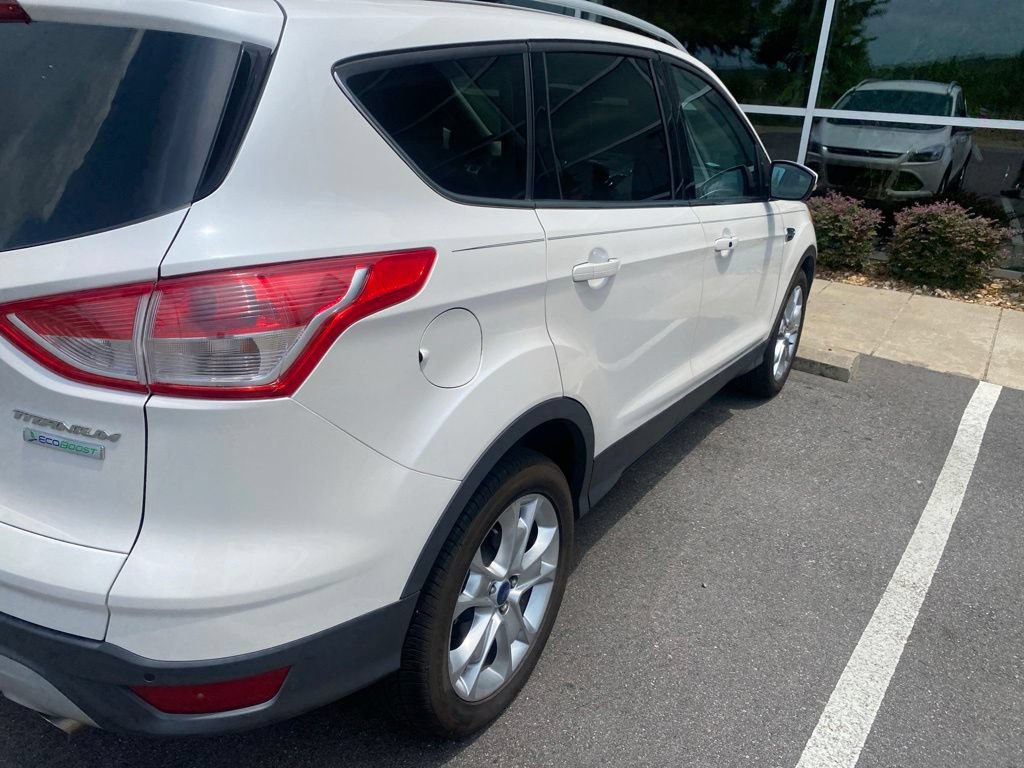 Used 2014 Ford Escape Titanium w/ Equipment Group 401A FWD image 6