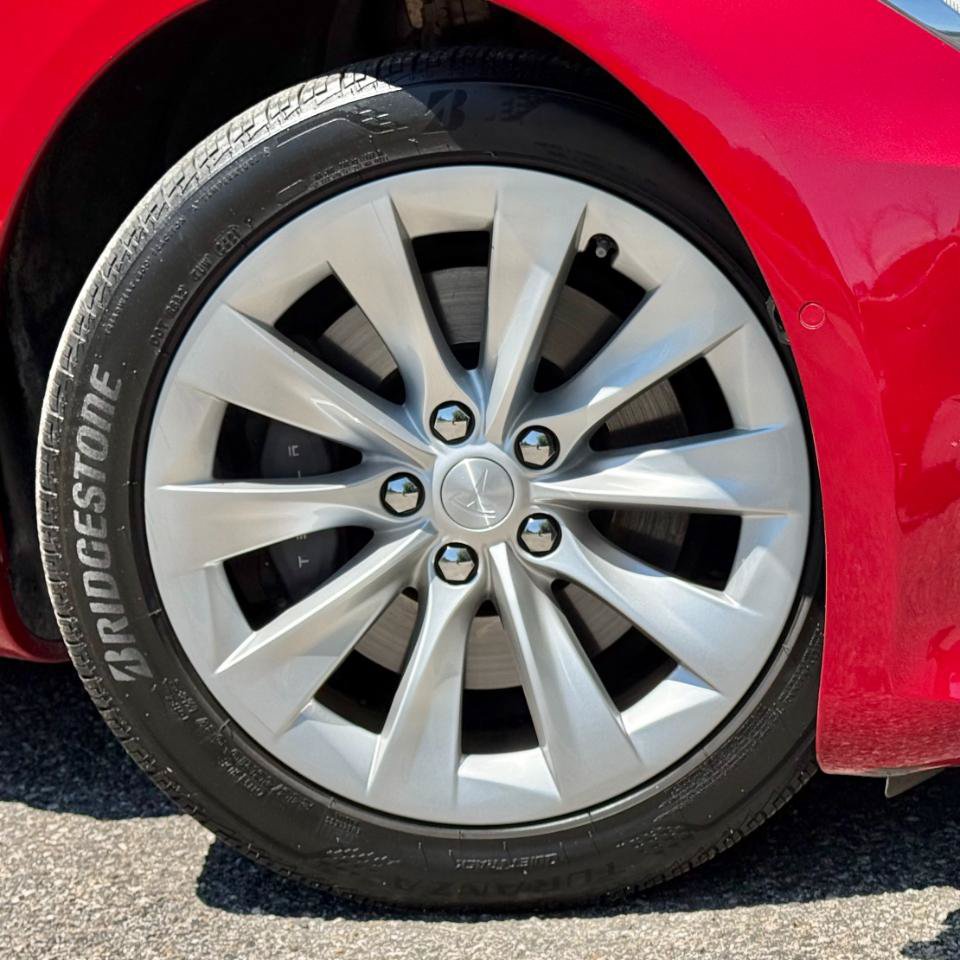 Used 2018 Tesla Model S 100D AWD/4WD image 19