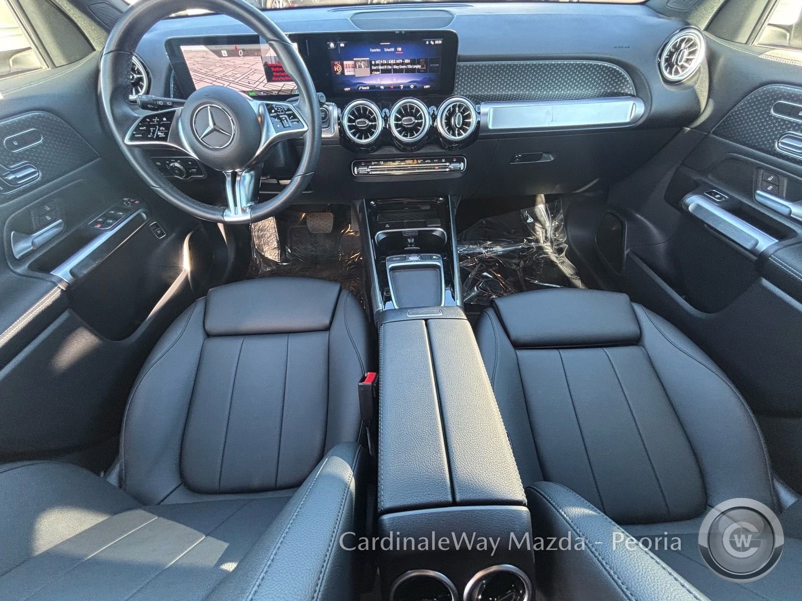 Used 2024 Mercedes-Benz EQB 300 300 image 29