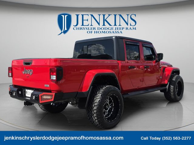 Used 2023 Jeep Gladiator Overland w/ Trailer Tow Package AWD/4WD image 5