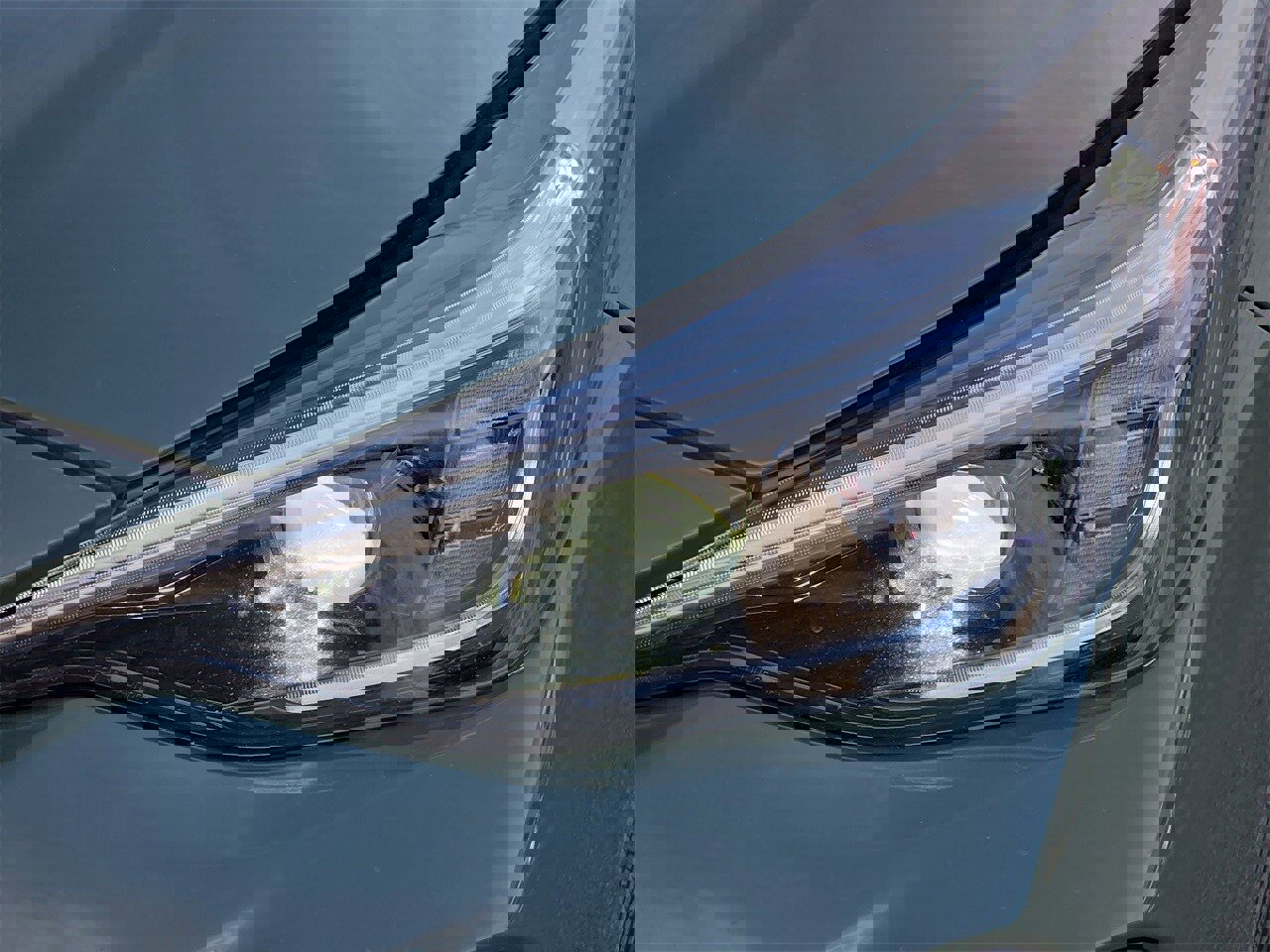 Certified 2025 Subaru Crosstrek 2.5i Sport w/ Crosstrek Mirror Package image 30