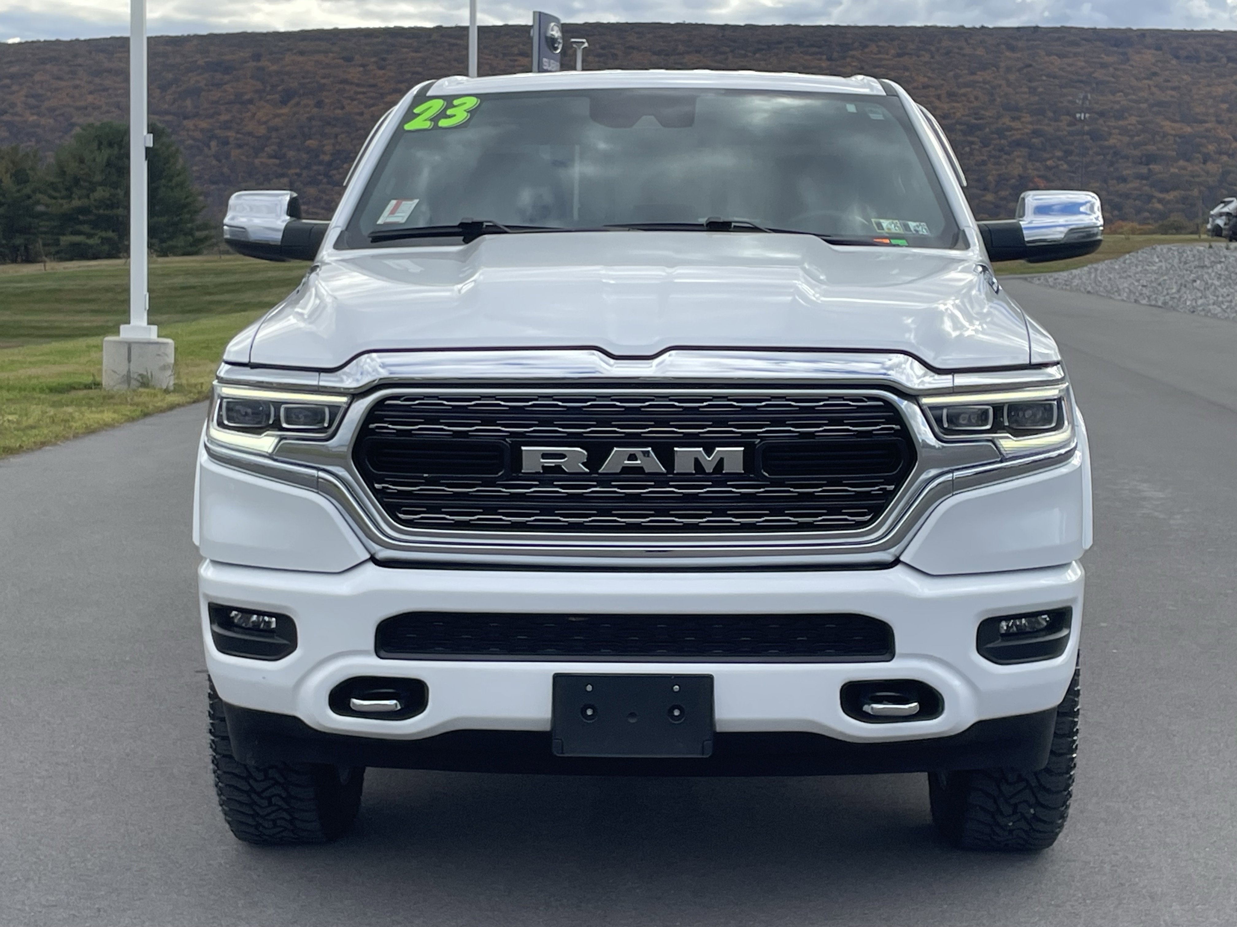 Used 2023 RAM 1500 Limited w/ Body Color Bumper Group image 9