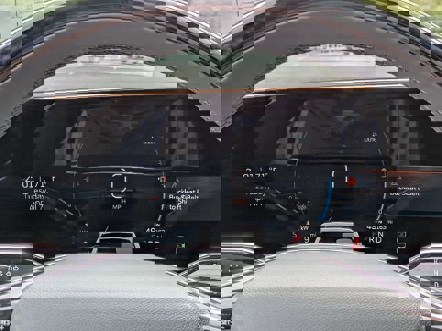 New 2026 Cadillac Lyriq Luxury image 15