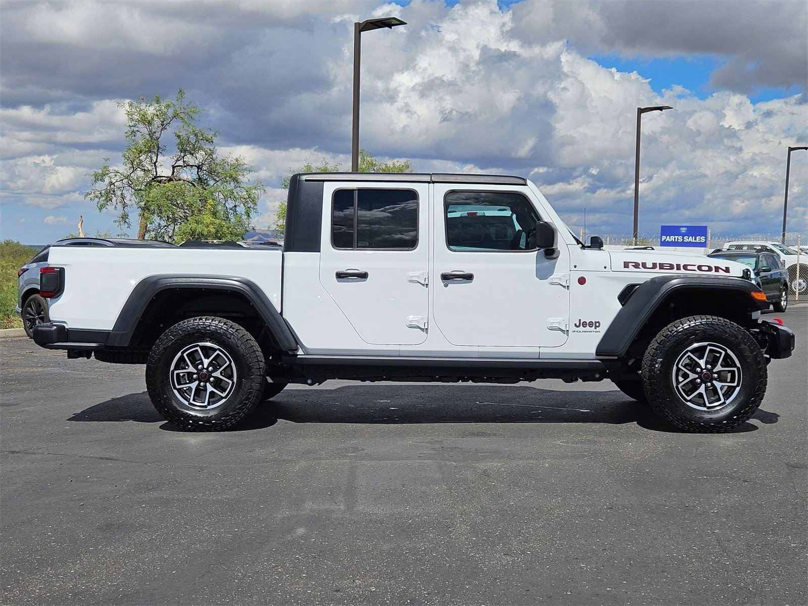 Used 2024 Jeep Gladiator Rubicon image 4