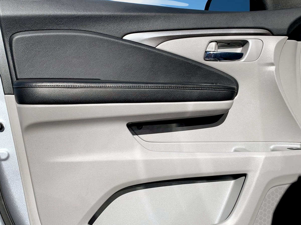 Used 2019 Honda Pilot LX image 13