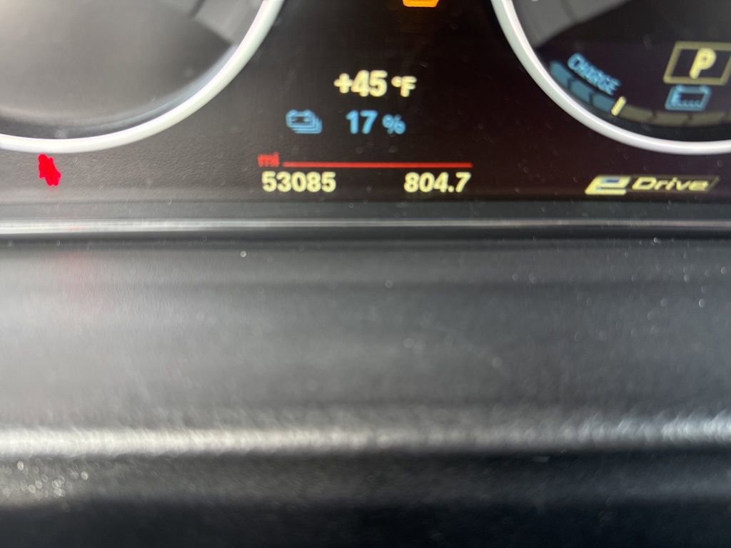 Used 2018 BMW 330e w/ Convenience Package RWD image 14
