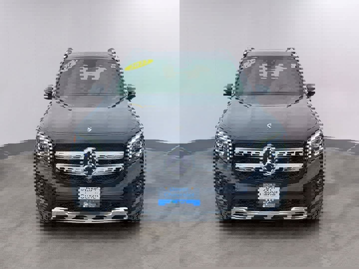 Used 2022 Mercedes-Benz GLB 250 4MATIC image 2